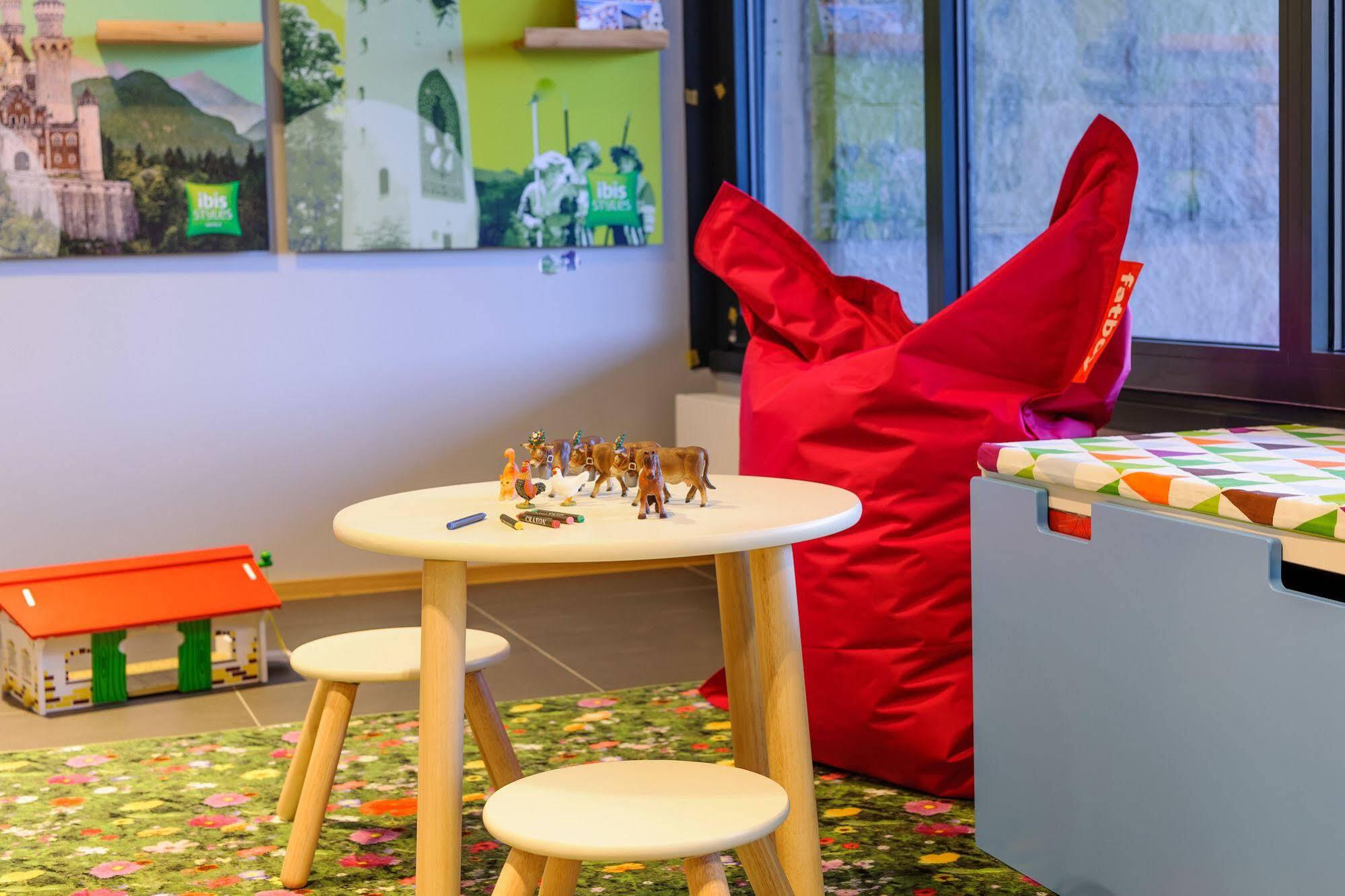 Felix Hotel Kaufbeuren Ngoại thất bức ảnh