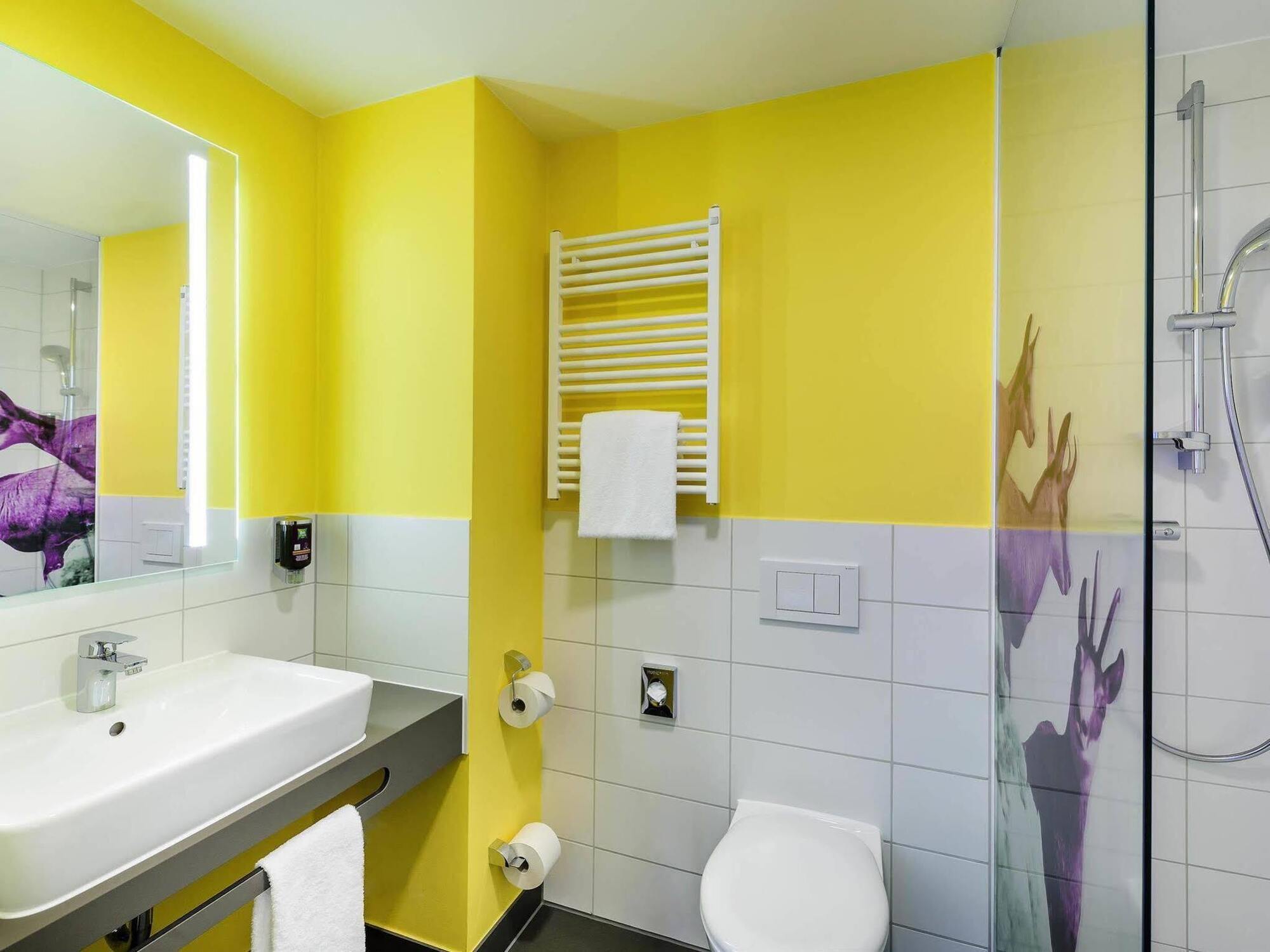 Felix Hotel Kaufbeuren Ngoại thất bức ảnh
